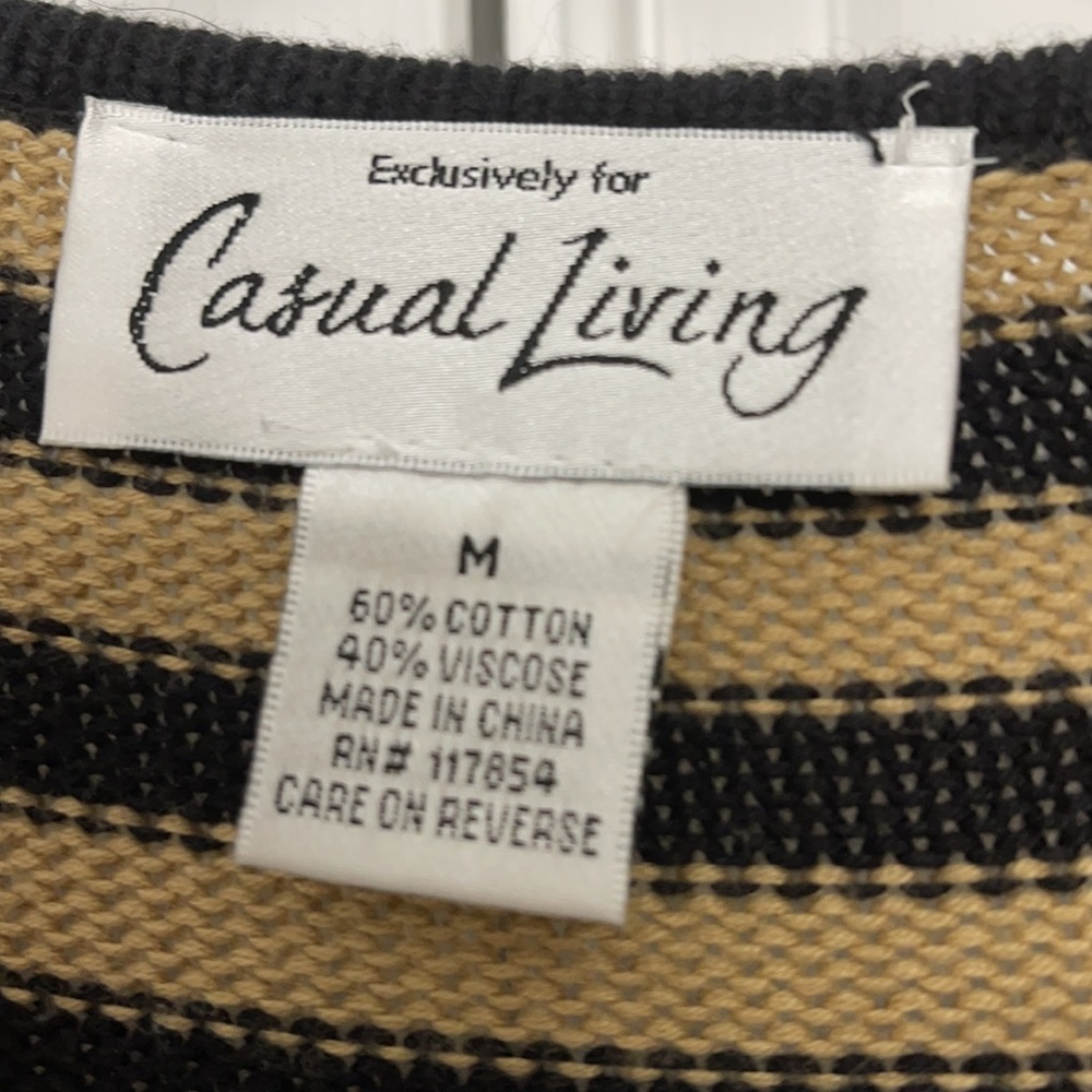 Casual Living Crossover Tunic - Picture 2 of 6